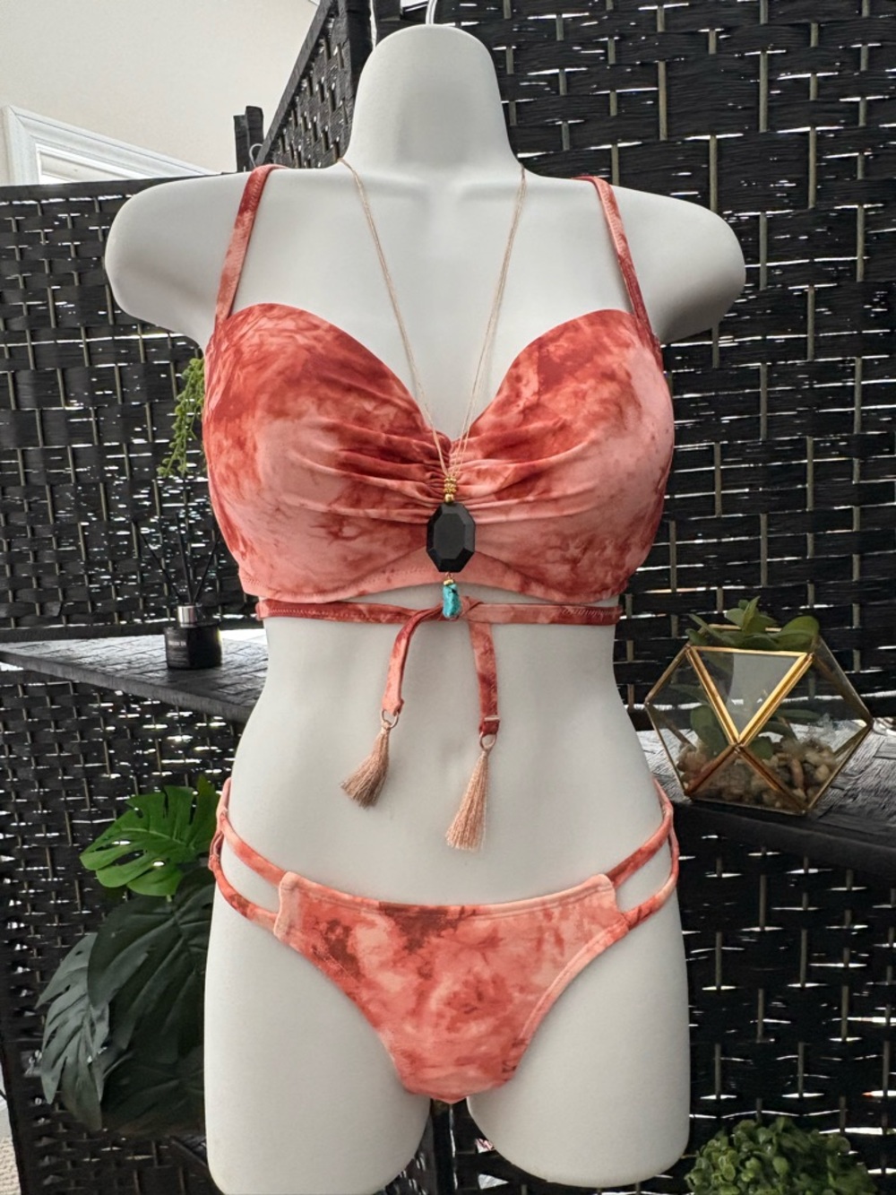 Women’s Coral Tie-Dye Bikini 36D/36DD/34DD or XS Bottom